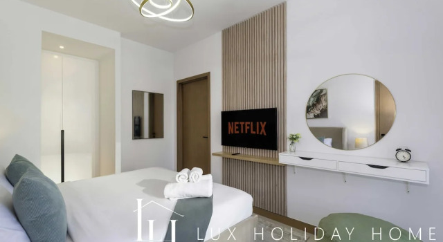 Апартаменты LUX  The Vida Marina Residence 3