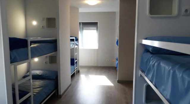 Кровать в общем номере Albergue Da Costa