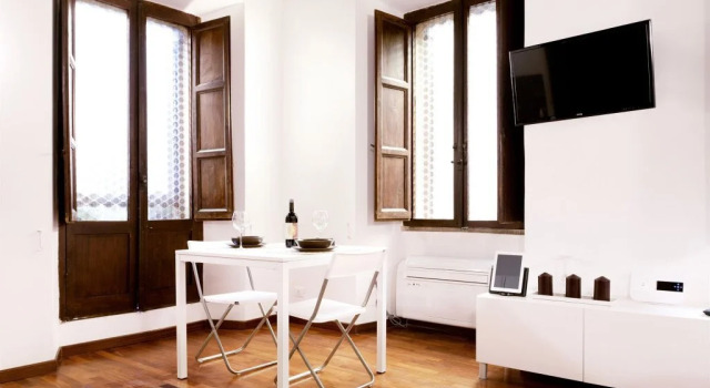Studio vicolo De Renzi, Забронировать Отель Трастевере Рим