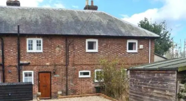 3 Apsley Cottages, Prenota Hotel Canterbury Kent
