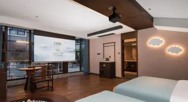 Люкс с видом на внутренний двор TILL BRIGHT Hotel (Chenzhou Yuhou Street)