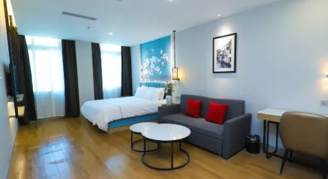 Люкс Deluxe Magnotel (Wafangdian Dakuan Street)