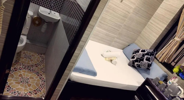 Одноместный номер Standard City HK Guest House 24 HOUR RECEPTION Block D & E 10TH FLOOR