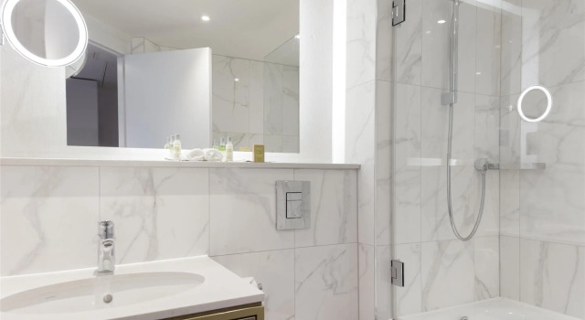 Полулюкс DoubleTree by Hilton Stoke-on-Trent, United Kingdom