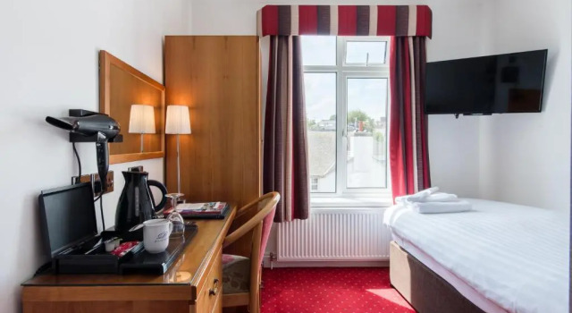 Standard Single quarto The Queens Hotel