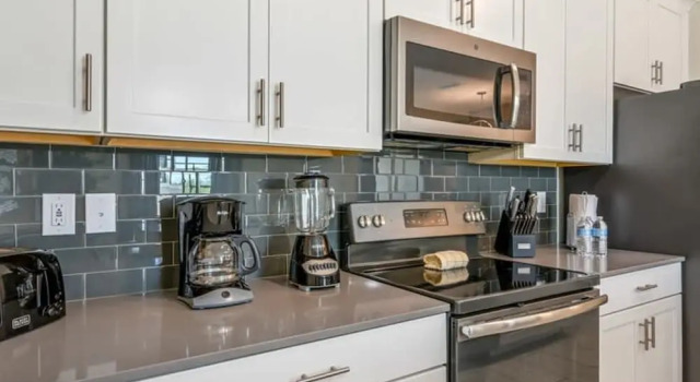 Вилла Magical Retreat - A Spacious Villa 10 min From Disney