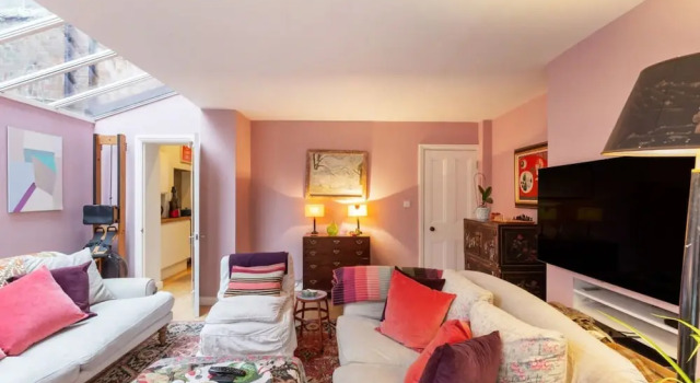 Коттедж Lovely 4 Bedroom House near Portobello