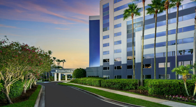 DoubleTree by Hilton Orlando Airport