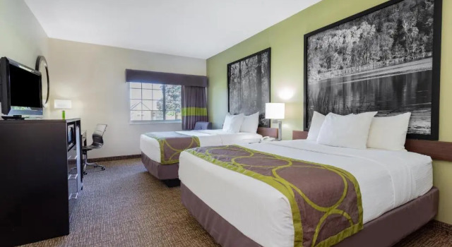 Четырёхместный номер Standard Emmetsburg Hotel & Suites
