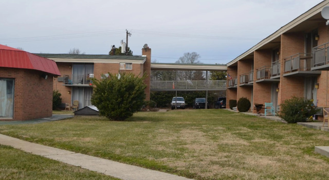 OYO Hotel Greensboro NC Southwest I-85, Buchen Sie Hotel Greensboro North Carolina