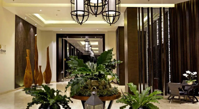 Полулюкс Lombok Astoria Hotel
