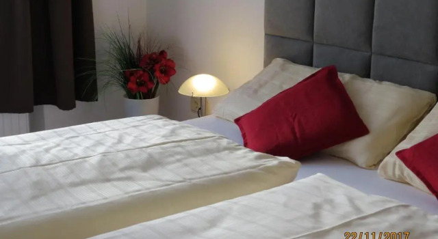 Трёхместный номер Standard Hotel Saarblick Mettlach