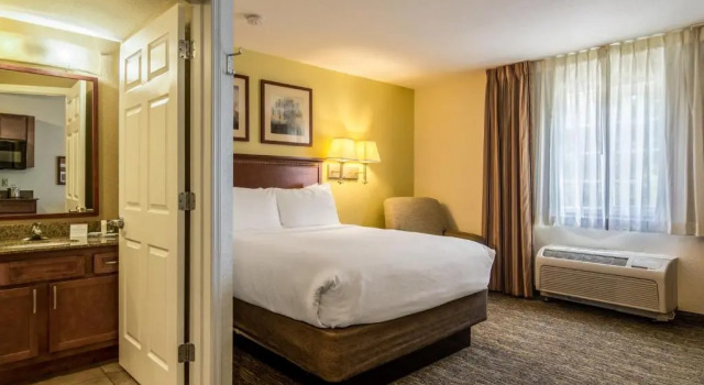 Двухместный номер Standard Candlewood Suites Jacksonville East Merril Road by IHG