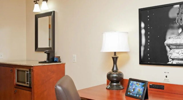Номер Standard Country Inn & Suites by Radisson, Bloomington-Normal Airport, IL