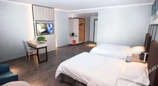 Haizhuyun Hotel (Shenzhen Longhua Dalang Commercial Center)