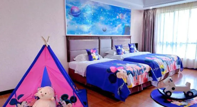 Семейный номер Standard Yangshan Hotel