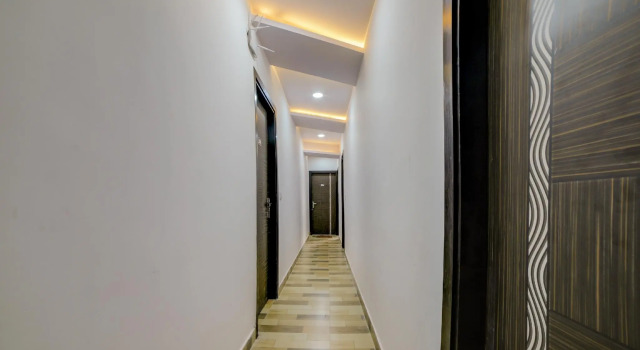 OYO 68069 Metro VIew
