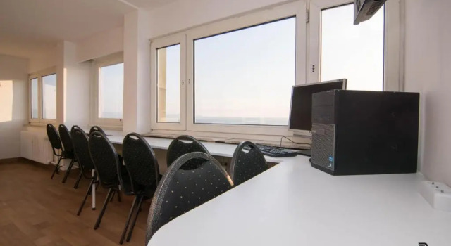 Кровать в общем номере Skyhostel Friedrichshafen