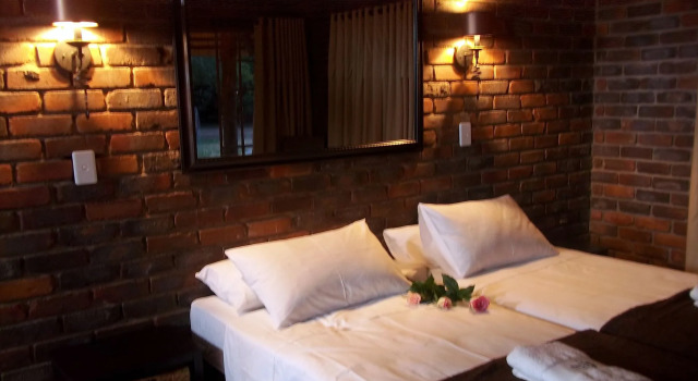 Phumula Kruger Lodge, Забронировать Дом для отпуска Коттеджи Марлот-Парк, Коттедж