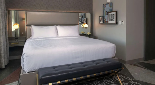Двухместный номер Premier Tulsa Club Hotel Curio Collection By Hilton