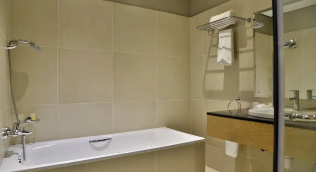 Люкс Superior EPIC Hotel & Suites