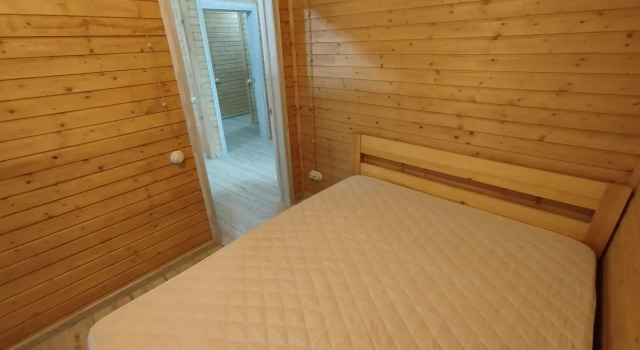 House at 35 Sitkovskaya Street, Prenota Casa vacanze Hotel a Central Russia con parcheggio, Parcheggio