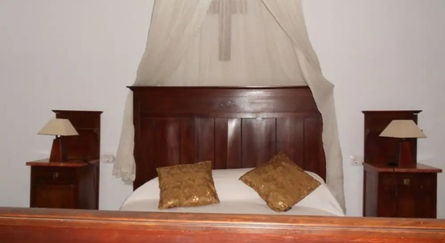 Casa Rural Finca Los Hierros, Забронировать Отель Вехер-де-ла-Фронтера Коста-де-ла-Лус