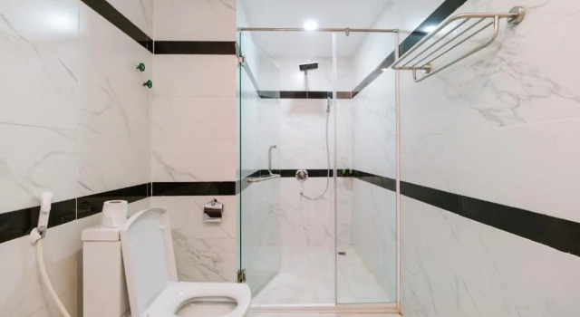 Номер Deluxe V CROWN HOTEL