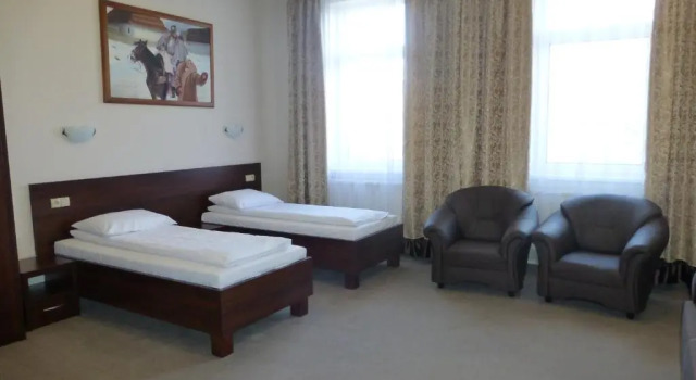 Четырёхместный номер Standard Hotel Cesarski - Kaiserhof