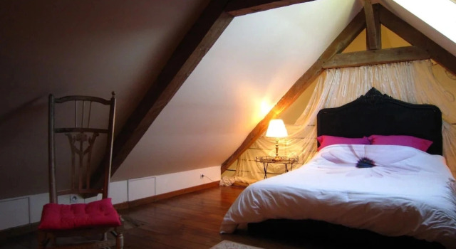 Riverside Retreat in Lantheuil, Забронировать Дом для отпуска  