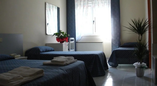 Standard- firedobbelt værelse Hotel Diamante di Matera