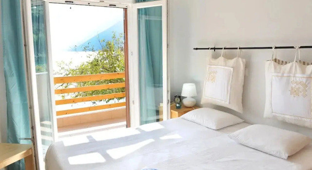 Dolce Villa Desimi - Seafront, Buchen Sie Villa Desimi Griechenland