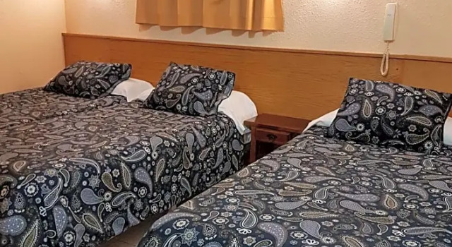 Номер Standard Solana Arinsal