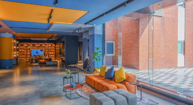Hanting Hotel Chengdu Chunxui  Road Tai Koo Li, Rezerwuj Hotel Jinjiang 