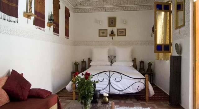 Maison Mnabha, Забронировать Отель Отели Марракеш-Тенсифт-Эль-Хауз с парковкой, Парковка