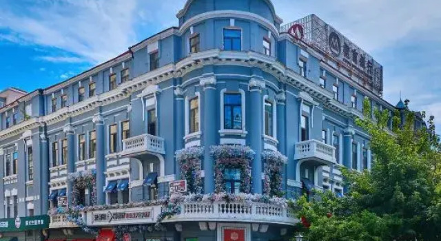 Arpnobcknn Russian Theme Hotel