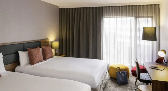 Четырёхместный номер Deluxe Novotel Sydney International Airport