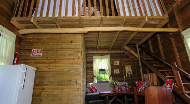 Pilgrim's Paradise Cabin 2