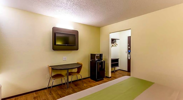 Номер Standard Motel 6-Troy, IL