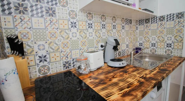 Charmant T2 en COEUR de VILLE - 2 lits + lit bébé - Wifi - Imprimante