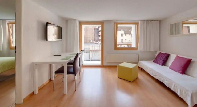 Cabana Apartments