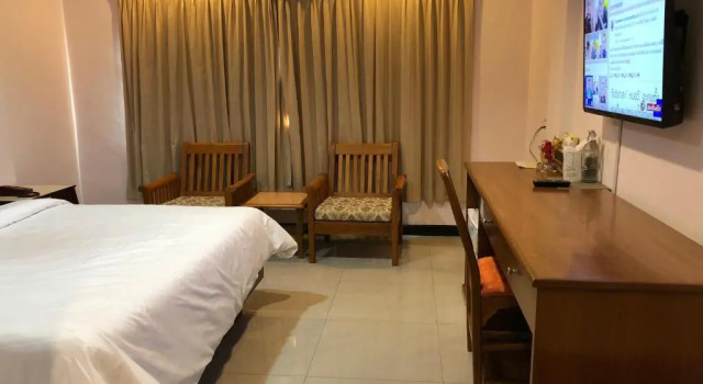 Номер Deluxe At Bangkok Hotel