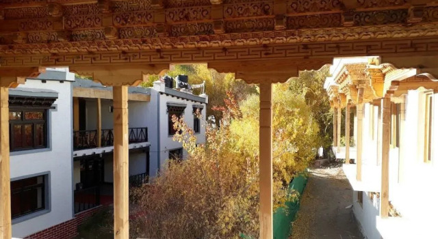 Zimskhang Holiday Home, Забронировать Отель Отели Джамму и Кашмира с завтраком, Завтраки