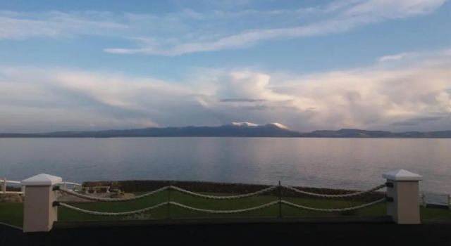 Апартаменты Ballyheigue Cliff Side and Sea View Apartment