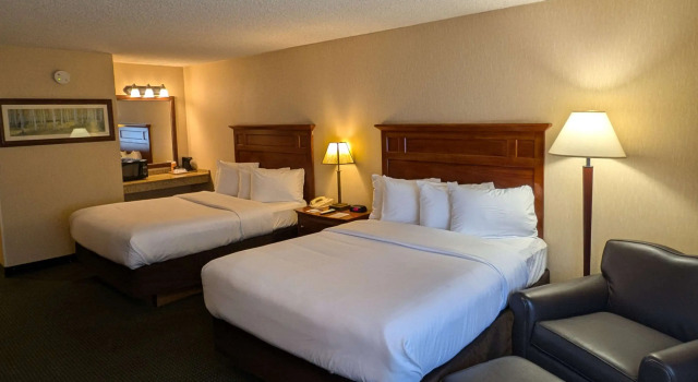 Четырёхместный номер Standard Comfort Inn Near Vail Beaver Creek