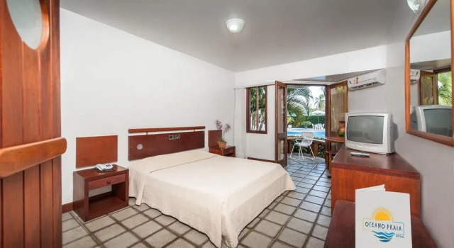Oceano Praia Hotel, Забронировать Отель Отели штата Баия с бассейном, Бассейн