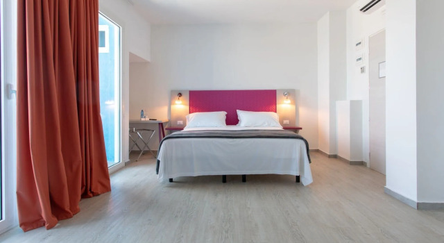 Hotel Rainbow