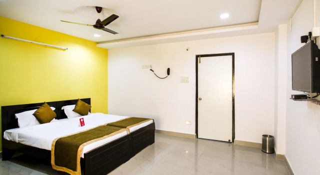 OYO Flagship 463 Banjara Hills, Rezerwuj Hotel Banjara Hills 