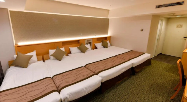 Четырёхместный номер Hollywood Narita Tobu Hotel Airport