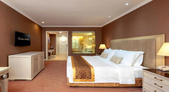 Zhuhai Wan Yue Hotel, Book Hotel Hoteller i Zhuhai med pool, Swimmingpool